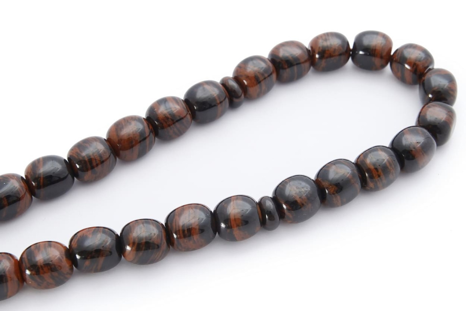 Четки с бусинами "Воин" коричневый камень, Давыдов С. купить в Москве