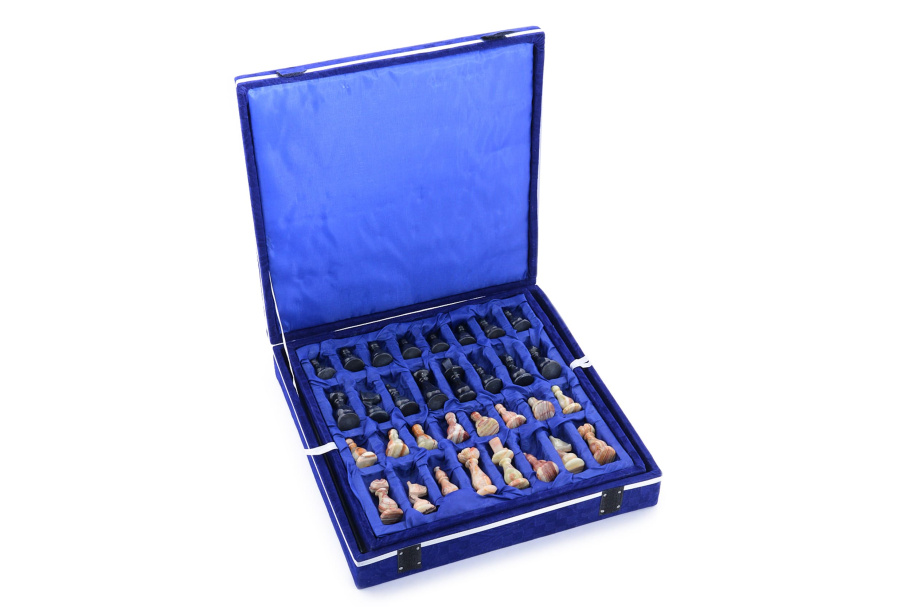 Шахматы из камня "Грация" темный мрамор и оникс 30 купить в Москве