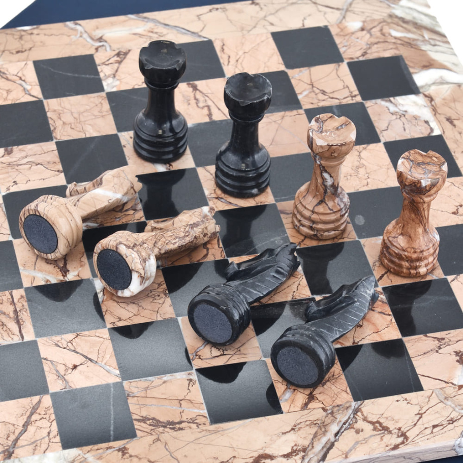 Шахматы из камня "Артер Карфаген" розовый мрамор 30 купить в Москве