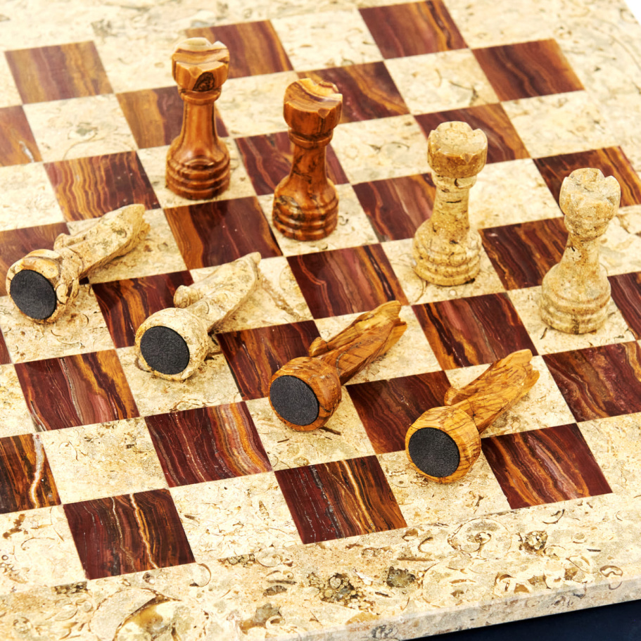 Шахматы каменные "Карфаген" яшма и ракушечник 40 купить в Москве