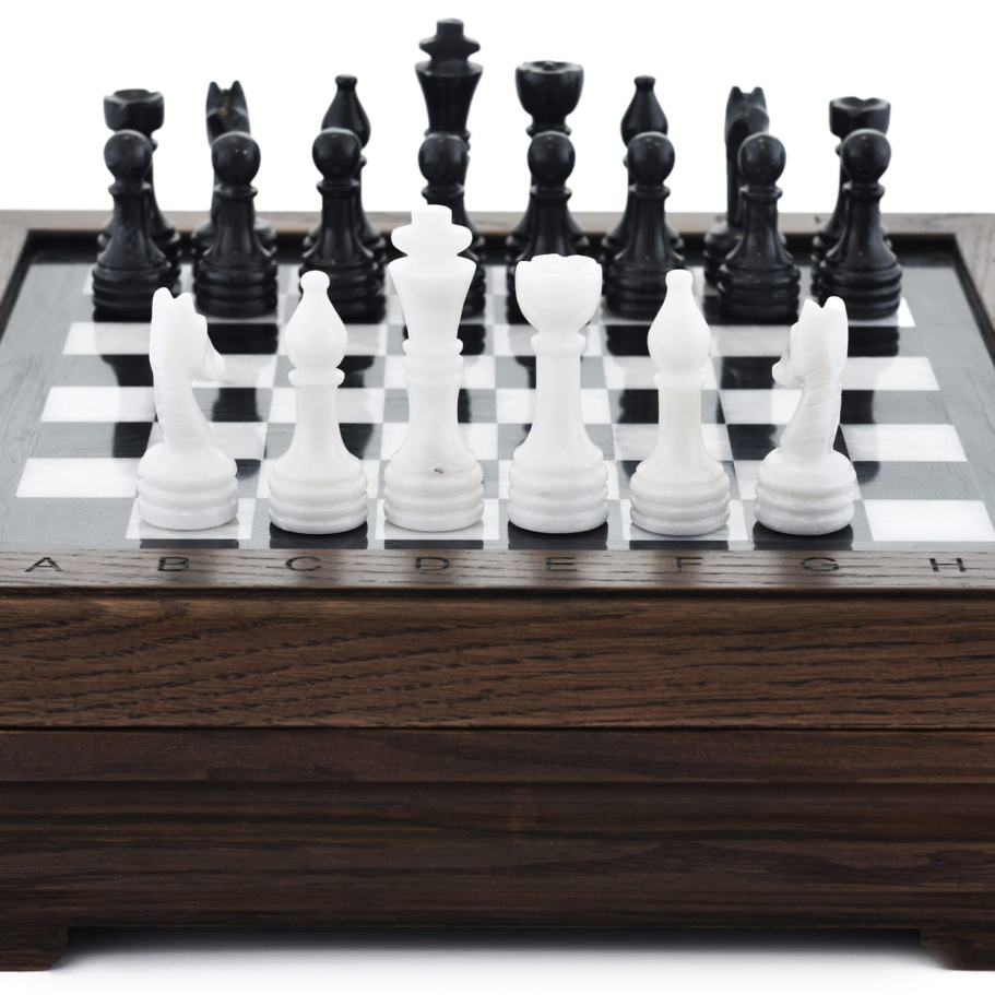 Шахматы из камня "Эпос" мрамор 30 купить в Москве